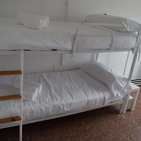 Hostel La Corona1